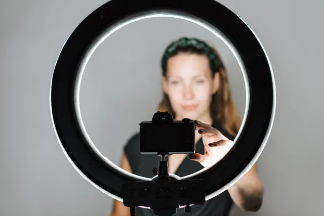 FTC Influencer Guidelines: How to Legally Post Sponsored Content